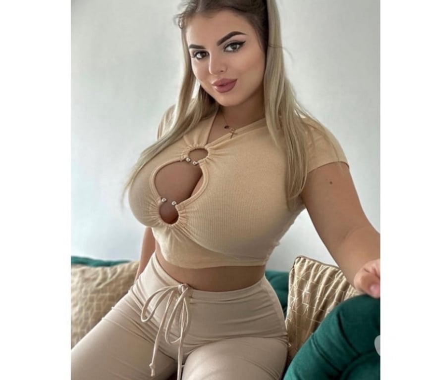 Escorts Derbyshire Derby - Photos for 😜CURVY SANDRA PARTY😜 OUT CALL,FULL SERVICE❌