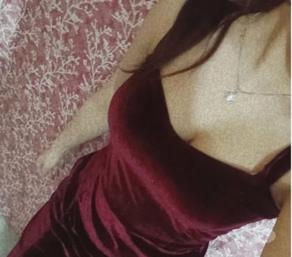  Escorts & Erotic Massage Hayes Hillingdon - Photos for Hot🥵 Indian girl available for fun💋+44 7877489683