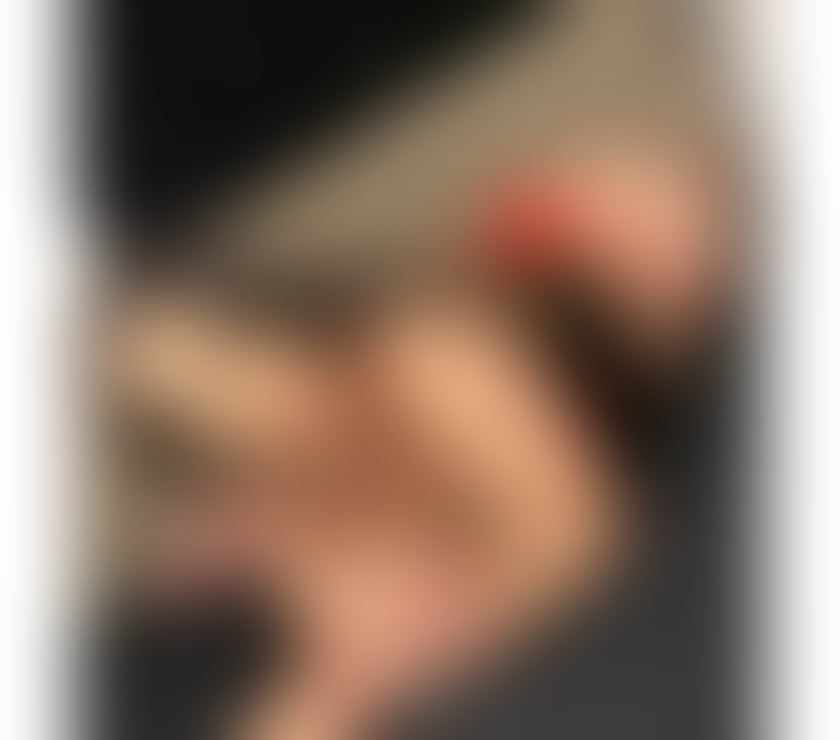 Escorts South East London Woolwich - South East London - Photos for Sexy New girl in town Monica 🔥 party 💯