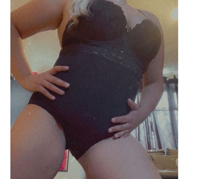  Escorts Norwich Over The Water Norwich - Photos for Hey guys it’s Lena x PARTY GIRL XX