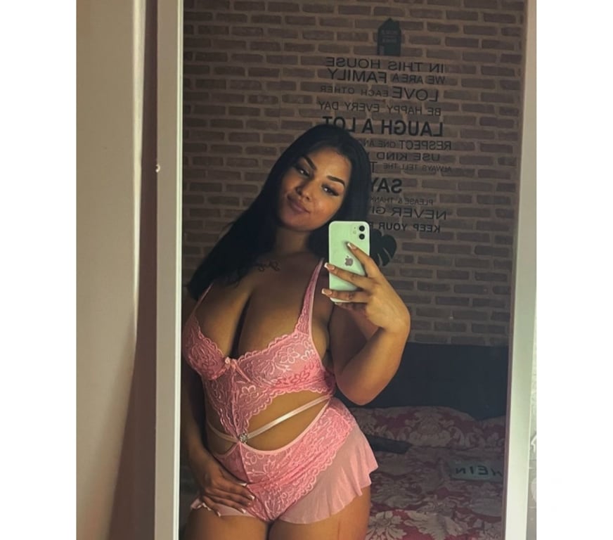 Escorts Hertfordshire Broxbourne - Photos for Sexy Summer in Enfield 💖