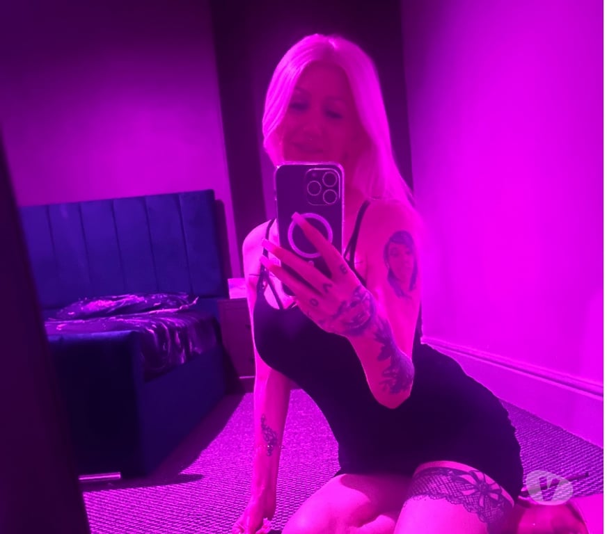 Escorts West Yorkshire Leeds - Photos for 🥳PARTY-IN-😈EROBELLAUK ARTEMISLEEDS29😈