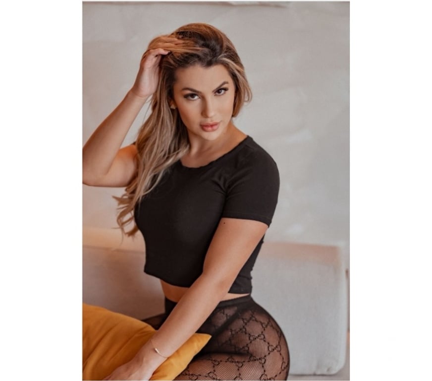 Escorts Surrey Runnymede - Photos for *SUZANA * PROFFESSIONAL and EROTIC MASSEUSE xx