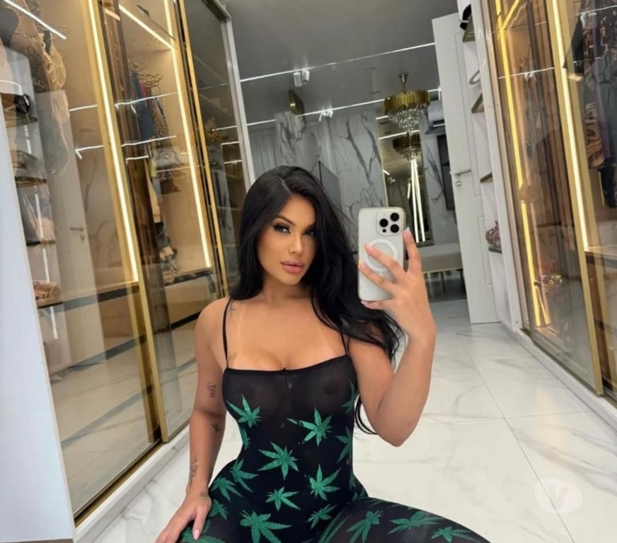 Escorts Wiltshire Swindon - Photos for Aline young Latin beauty