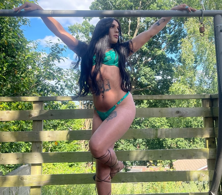 Trans Escorts West Midlands Coventry - Photos for Bea Bastos 🇧🇷🔥