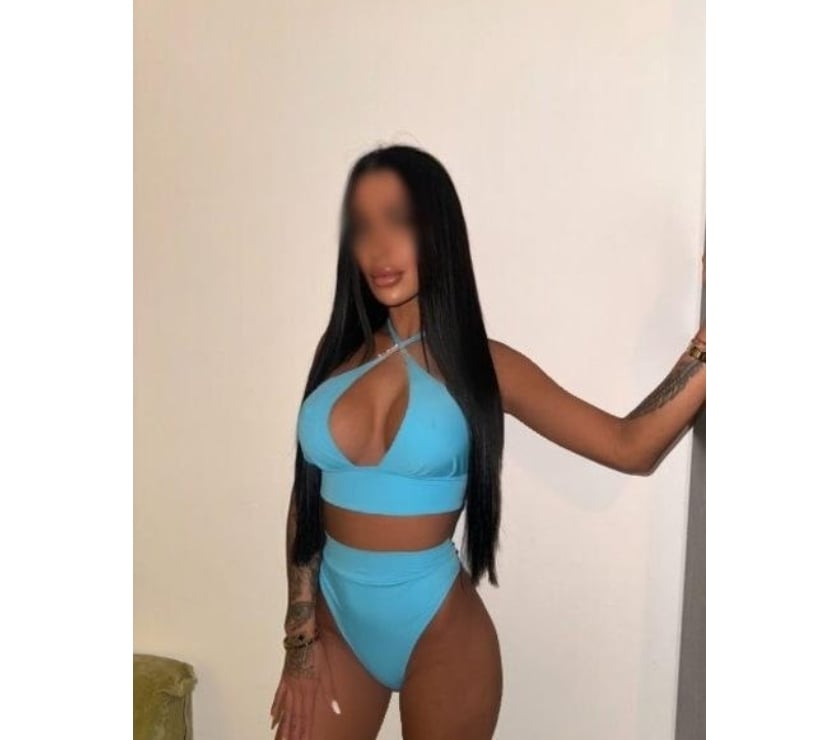 Escorts and Massages Gants Hill East London - Photos for 😘new here for you party😘😘