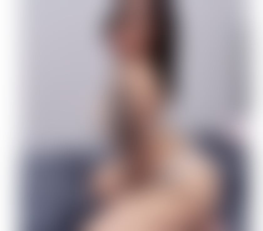 Escorts South East London Croydon - Photos for LATINA COLOMBIA YANIAL