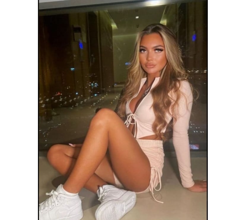 ❤️💯PARTY GIRL NEW IN TOWN ❤️🤩💯