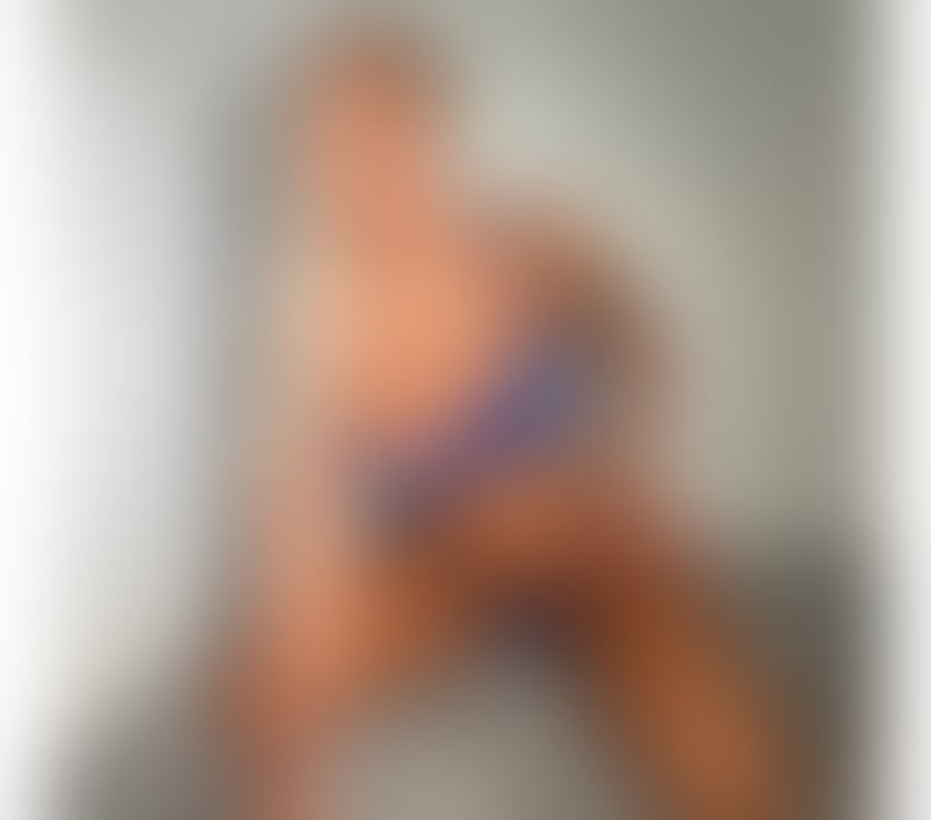 Escorts Staffordshire Cannock Chase - Photos for Sara call me now kiss