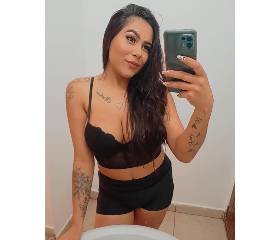 Escorts Slough Slough Town Centre - Slough - Photos for 💥🇧🇷🎉NATI FIRST TIME IN TOWN REAL BRAZILIAN 🥳