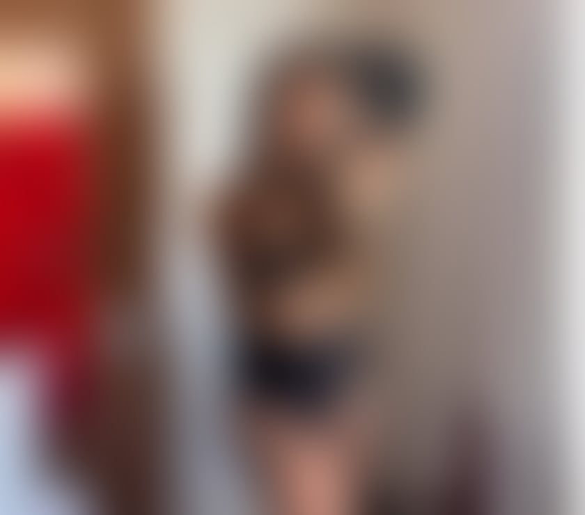 Anaser available Now ❤️❤️💋🥰