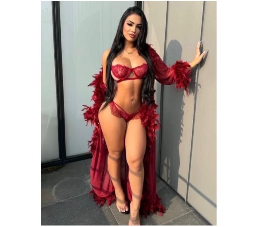  Escorts Luton Town Centre Luton - Photos for ALICE HONEY 🍯 BRAZILIAN 🇧🇷