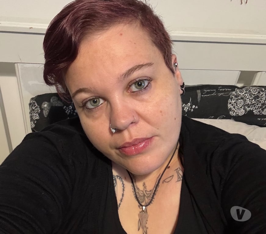 Escorts Buckinghamshire Milton Keynes - Photos for English Short haired , voluptuous, tattooed mk (OUTCALL)