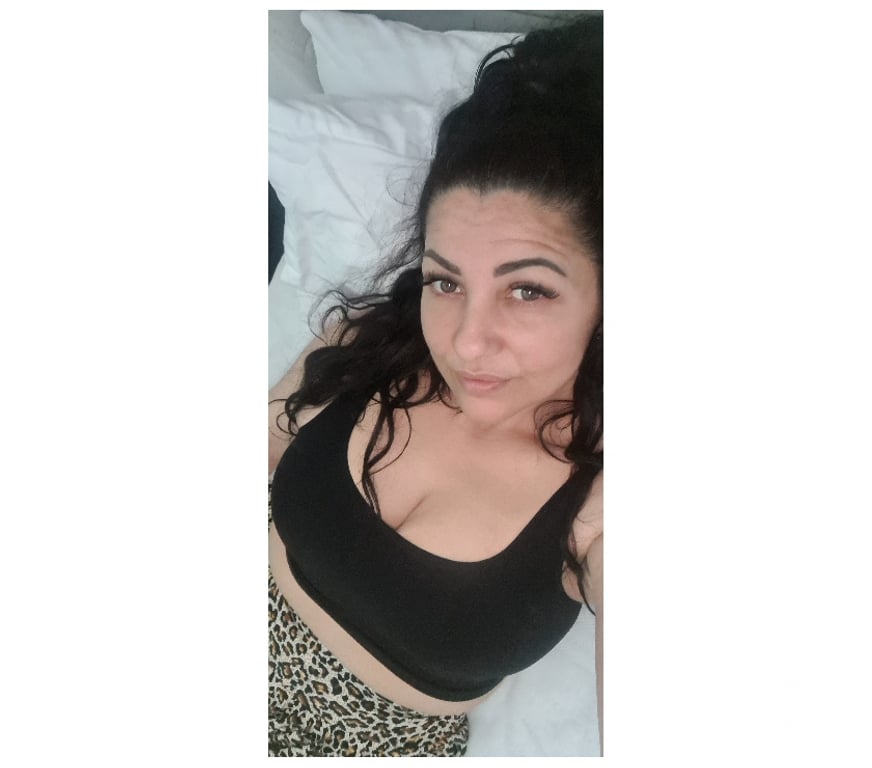 Escorts North London Finsbury Park - North London - Photos for Milf Kelly sexy big natural breasts ๐๐๐
