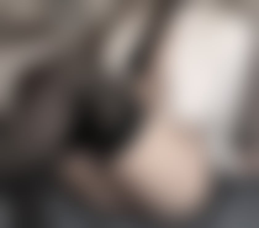  Escorts & Erotic Massage Barking Barking and Dagenham - Photos for Laura new in barking kiss