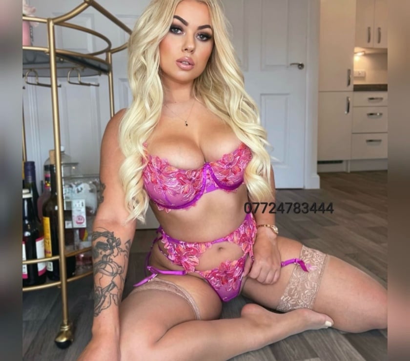 Escorts West Yorkshire Calderdale - Photos for 🖤🔝NEW PARTY GIRL🔝SWEETIE BLONDIE🔞BEST SERVICES