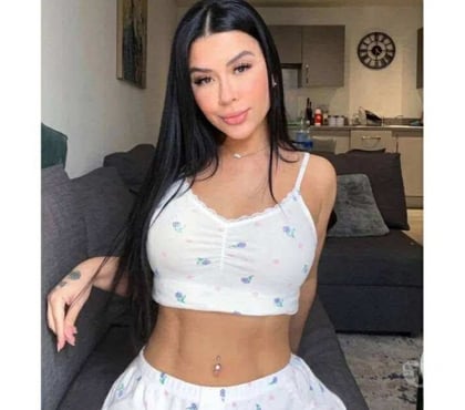 Escort Wakefield City Centre Wakefield - Photos for Allena 💯 NEW GIRL 😍 JUST ARRIVED