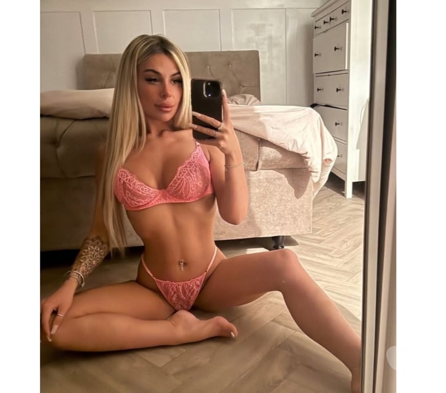 Escorts Cornwall Truro - Cornwall - Photos for HOT SERVICE 🔥🔥New in town