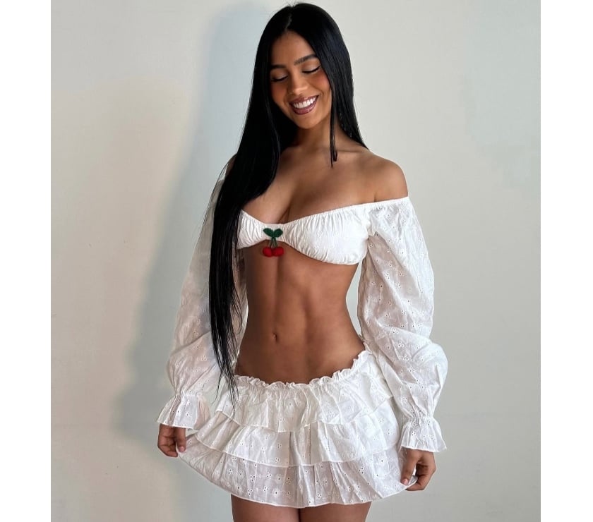 Escorts and Massages Canary Wharf East London - Photos for Colombian Girl 😍