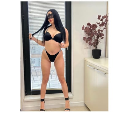 Escort Canton Cardiff - Photos for Maya party girl dou available gfe only outcall