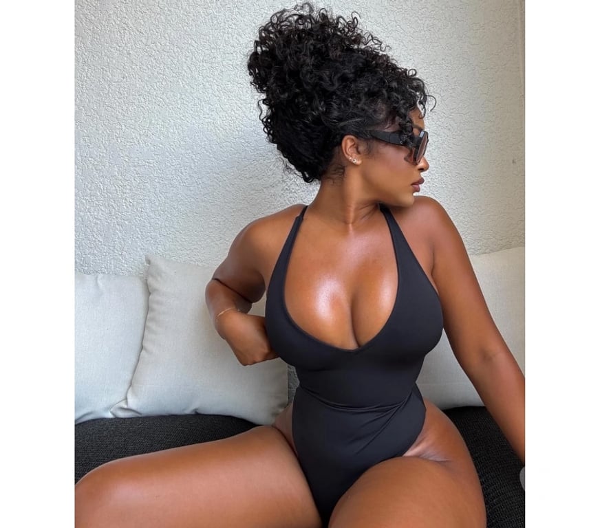 Escorts West Yorkshire Wakefield - Photos for 💯PARTY girl 🥳 💯 luxury time😍