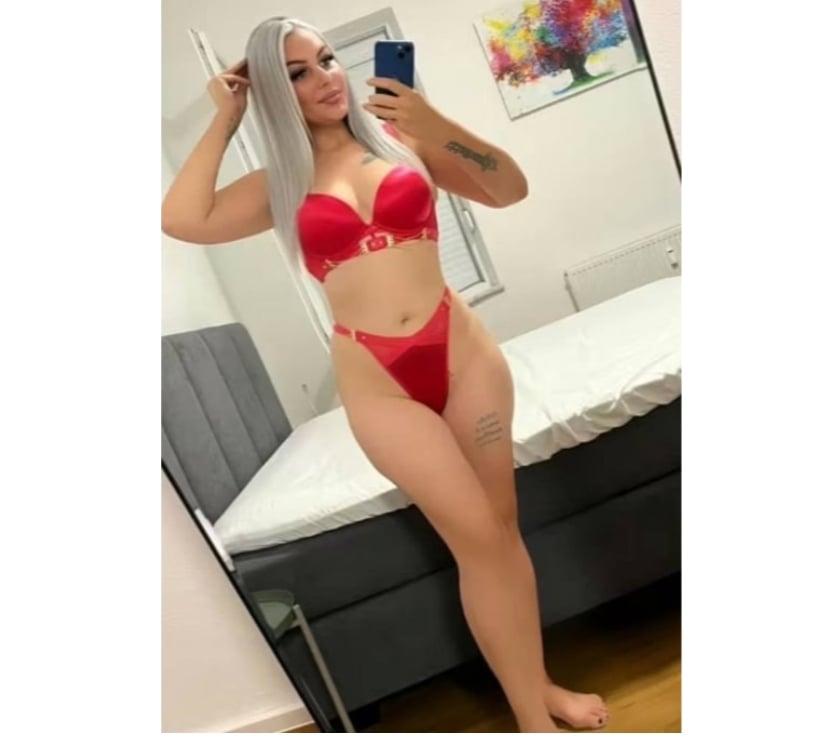 Escorts West Sussex Crawley - Photos for HORNY MARIA BEST EXPERIENCE💯PARTY🥂OUTCALL