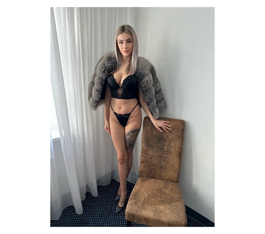 Escorts Norfolk Norwich - Photos for Selena🤍party girl🥂real pics💯no rush