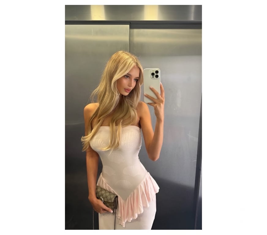 Escorts West Yorkshire Kirklees - Photos for Ashley party girl , new new young lady