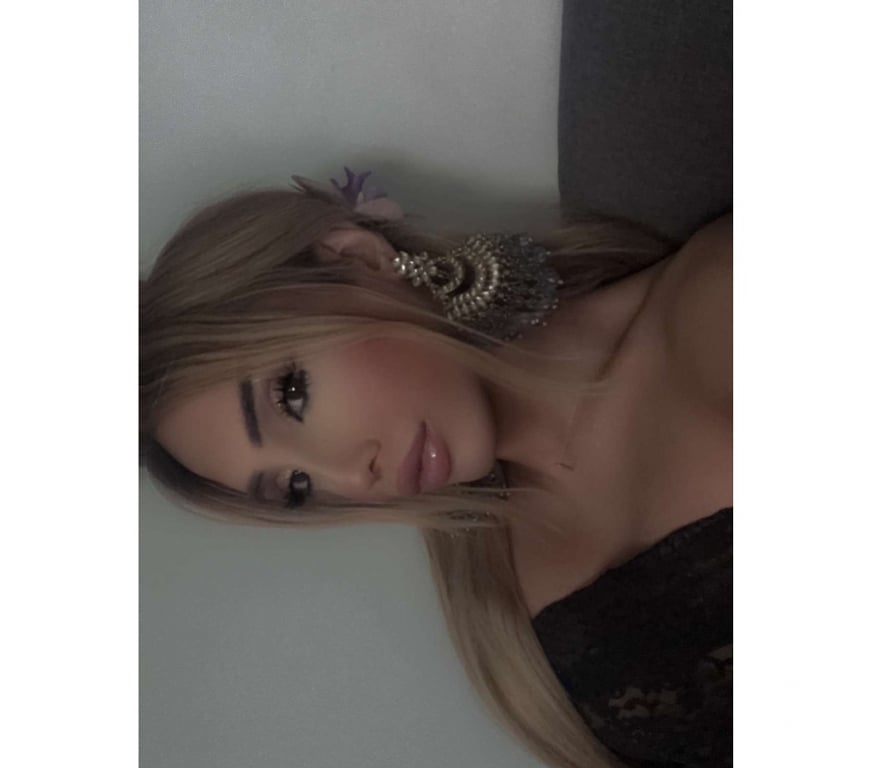 Trans Escorts West Yorkshire Leeds - Photos for Ts Brit DreamDoll Khalifa TOP vidcallverify 100% GENUINE