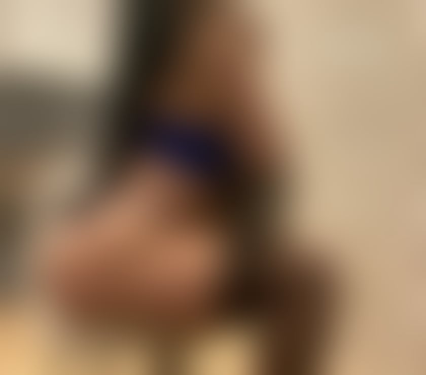 Escorts East London Wanstead Park Station - East London - Photos for Hi I am a massage escort for more details call me