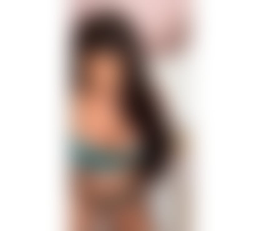 Escorts Greater Manchester Trafford - Photos for LUXURY MILF-ULTIMATE BOMBSHELL-PARTY