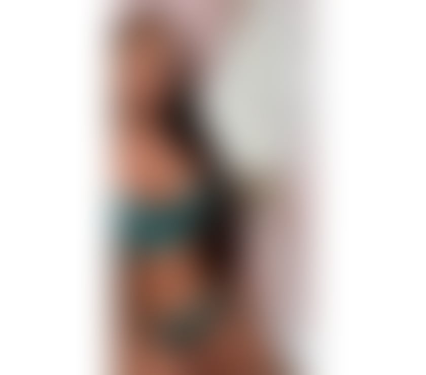 Escorts Surrey Mole Valley - Photos for LUXURY MILF-ULTIMATE BOMBSHELL-PARTY