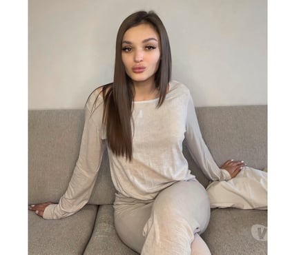 Adult Entertainment London Bridge Station Central London - Photos for Play with me bby 447476675639 WhatsApp