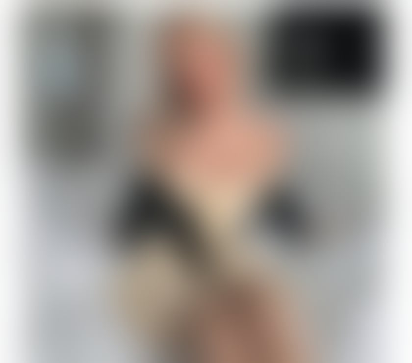 Escorts Kent Canterbury - Photos for Party with perfect Girl