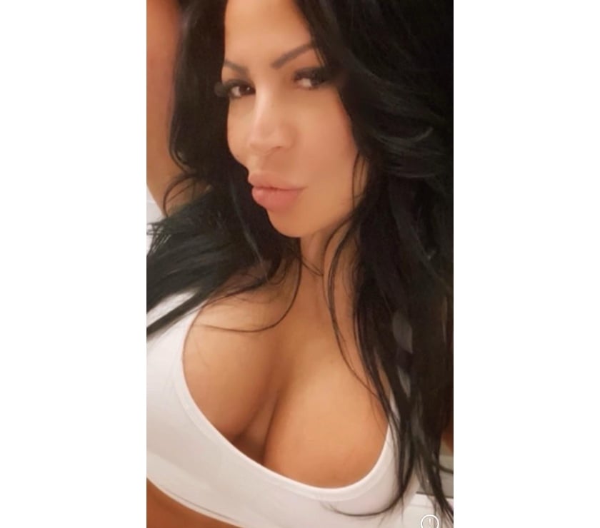 Escorts South East London Bromley - Photos for ❤️ BELLA HOT MILF ❤️ REAL PICS 🔥 COME MEET ME