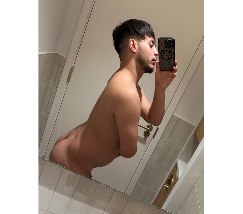 Italian 🇮🇹 guy