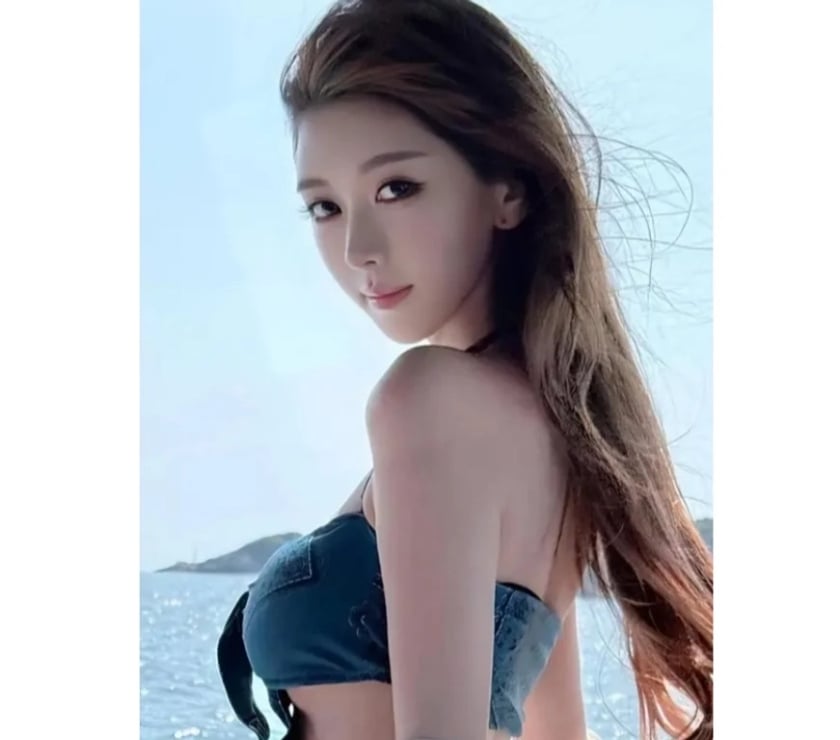 Photos for Japanese👑 Asian Escort paisley