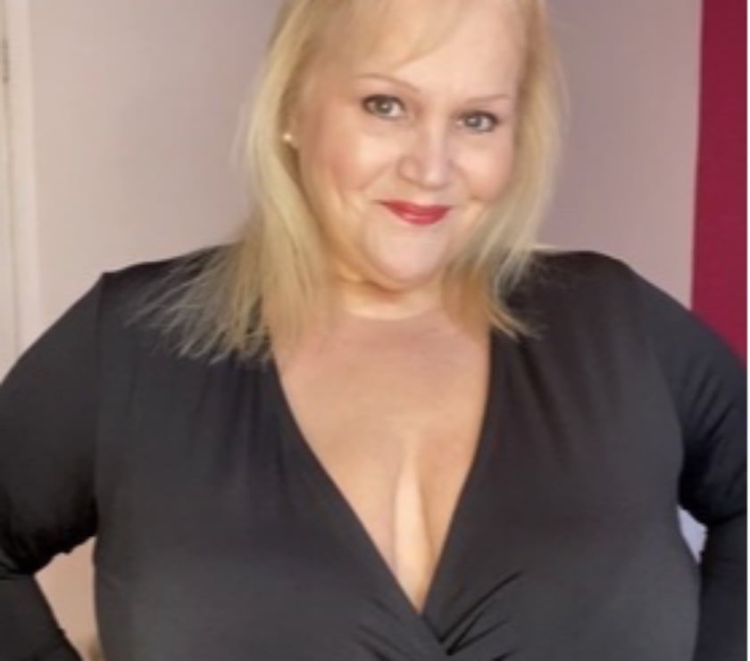 Escort Dartford Town Centre Dartford - Photos for 💋 Busty English Blonde ~ Sat 25th to Fri 31st Oct 💋