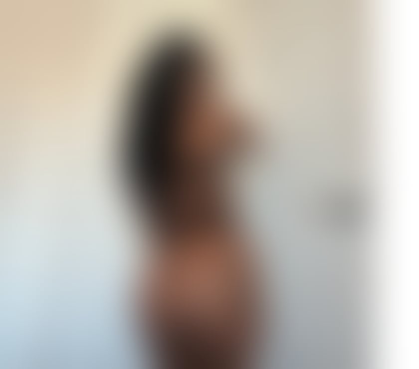 Escorts & Erotic Massage Barking Barking and Dagenham - Photos for skinny Brazilian curly girl with big butt