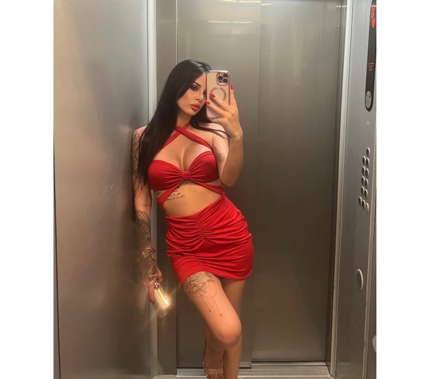 Escorts Hertfordshire North Hertfordshire - Photos for ⚜️🔥BIG ASS 🍑JUICY TITS⚜️OUTCALL ONLY