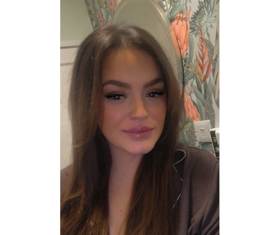 Adult Entertainment South Yorkshire Sheffield - Photos for 5FT2 BRUNETTE🥰🥰CONTENT AND SEXTING VERIFY AVAILABLE