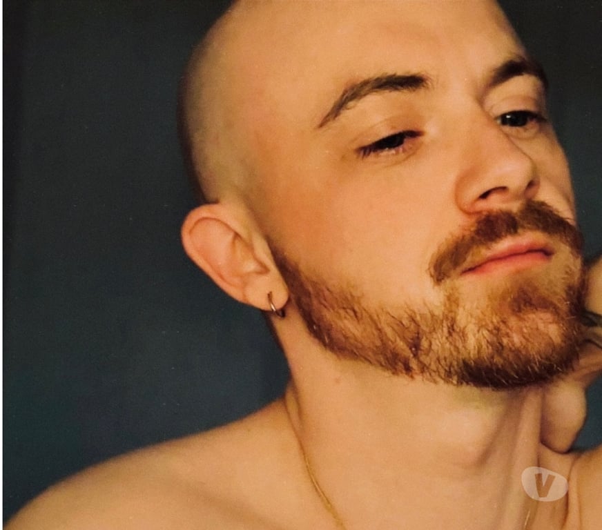 Gay massage Glasgow Glasgow City Centre - Glasgow - Photos for FTM Tommy for fun and companionship