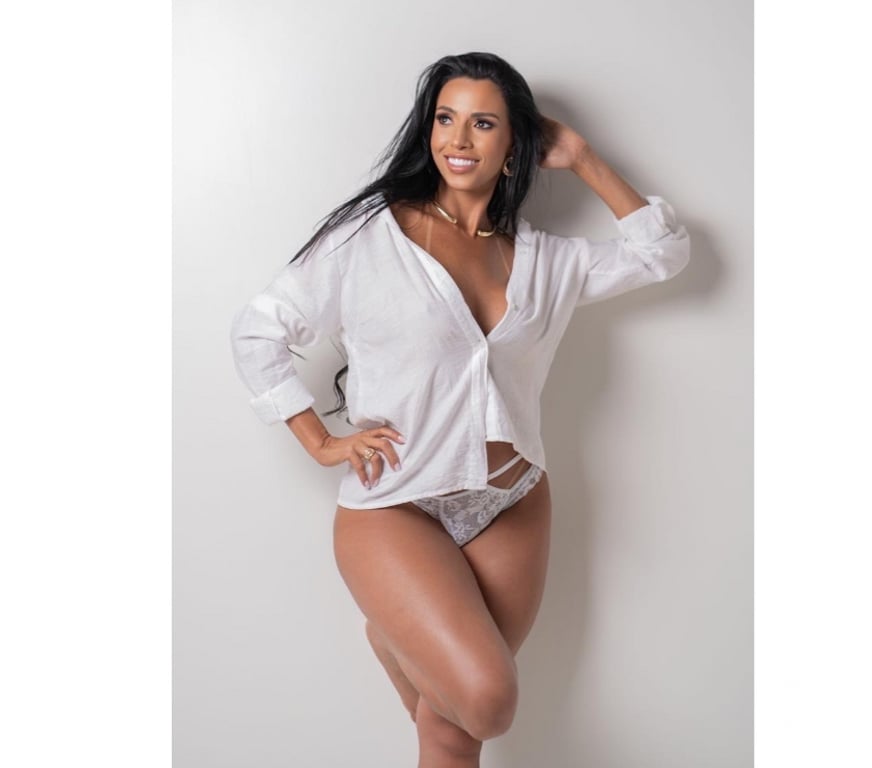 Escorts West London Hillingdon - Photos for 🇧🇷🍑Luxury Girl first time in city🍑🇧🇷