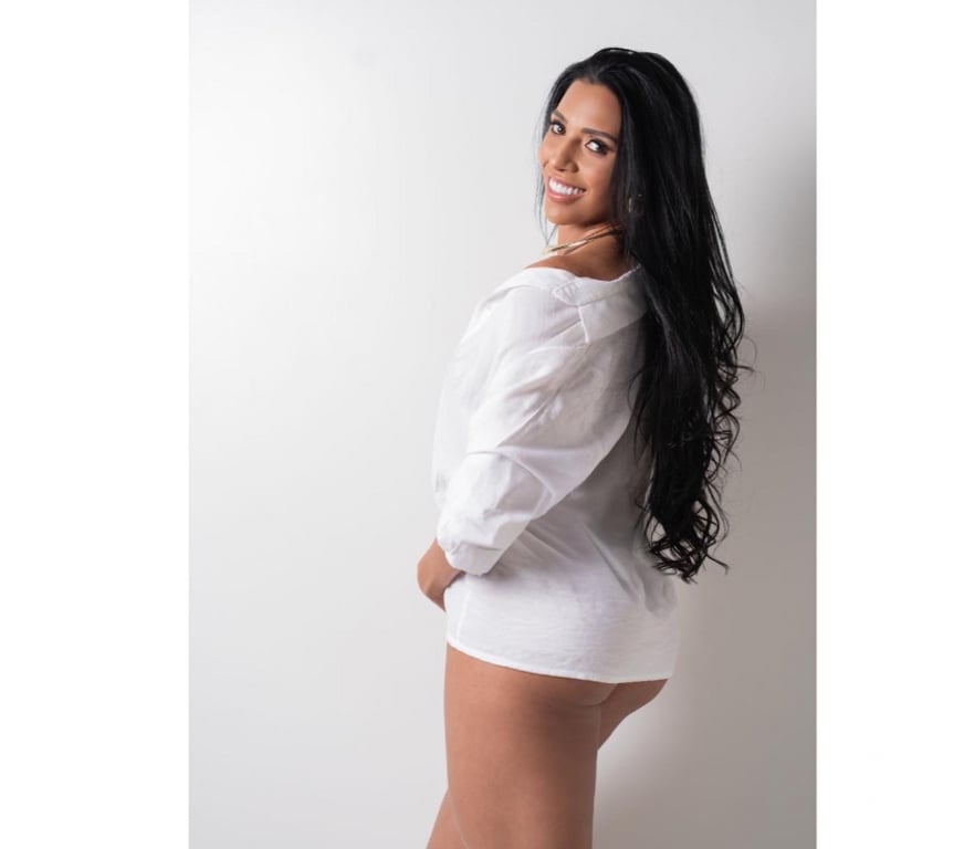 Escorts West London Hounslow - Photos for 🇧🇷🍑Luxury girl Fist time here 🍑🇧🇷