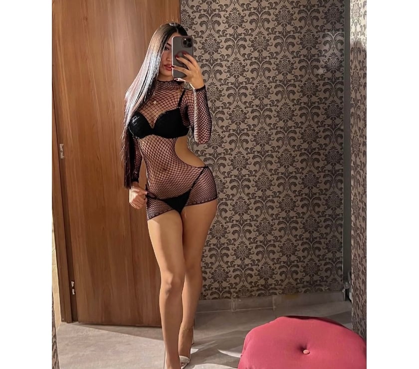 Escorts York City Centre York - Photos for Naughty brunette in town