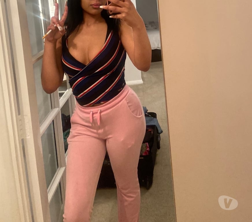 Escorts Hertfordshire Broxbourne - Photos for Sam sexy Massage big 🍑 party 🚘 meets