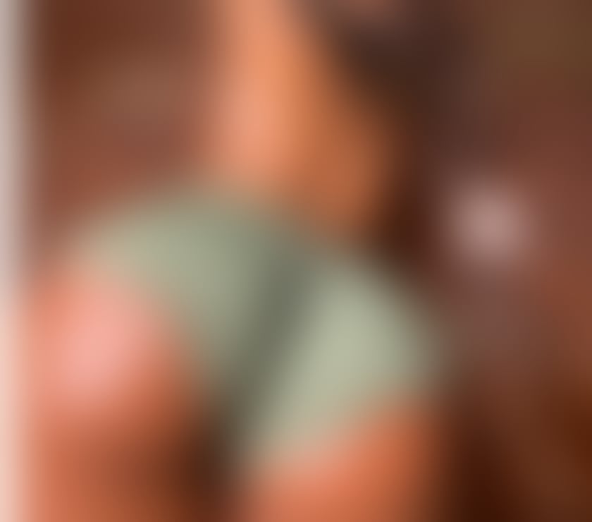 Escorts Central London Mayfair - Central London - Photos for 22 high class petite slim thick ebony Nicole