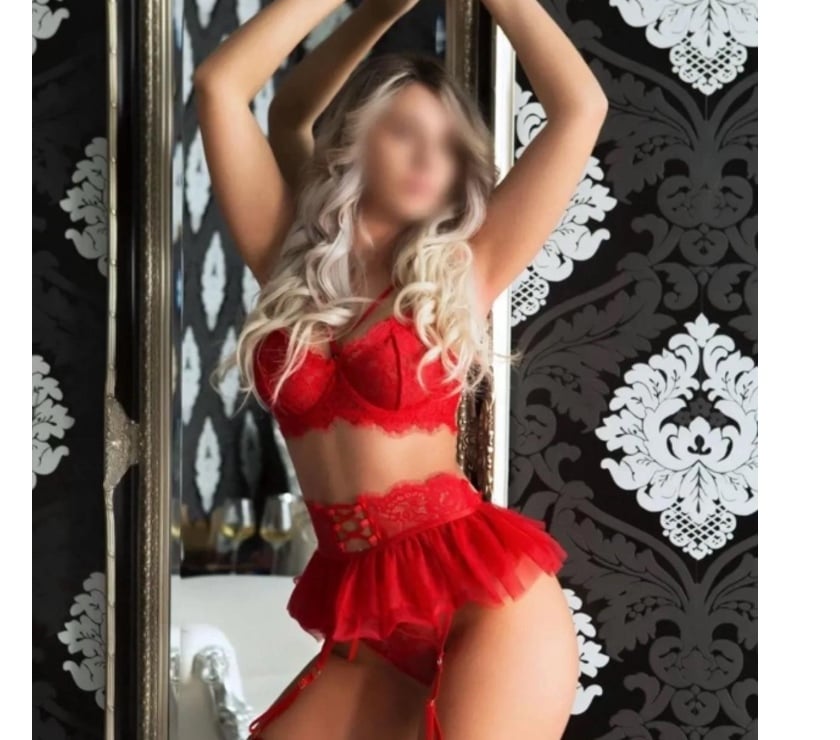 💋 KIRA💋 New in town ready for party