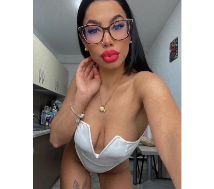 Escorts Belfast Belfast City Centre (South) - Belfast - Photos for Horny BabY Party🍾Best Satisfaction🔥Real100%No-Rush🍑