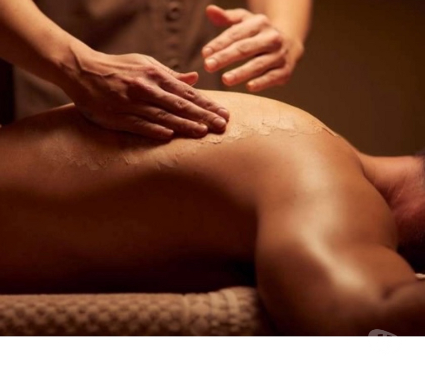 Escorts Greater Manchester Bolton - Photos for 🎄Thai massage Bolton🎄 available till late